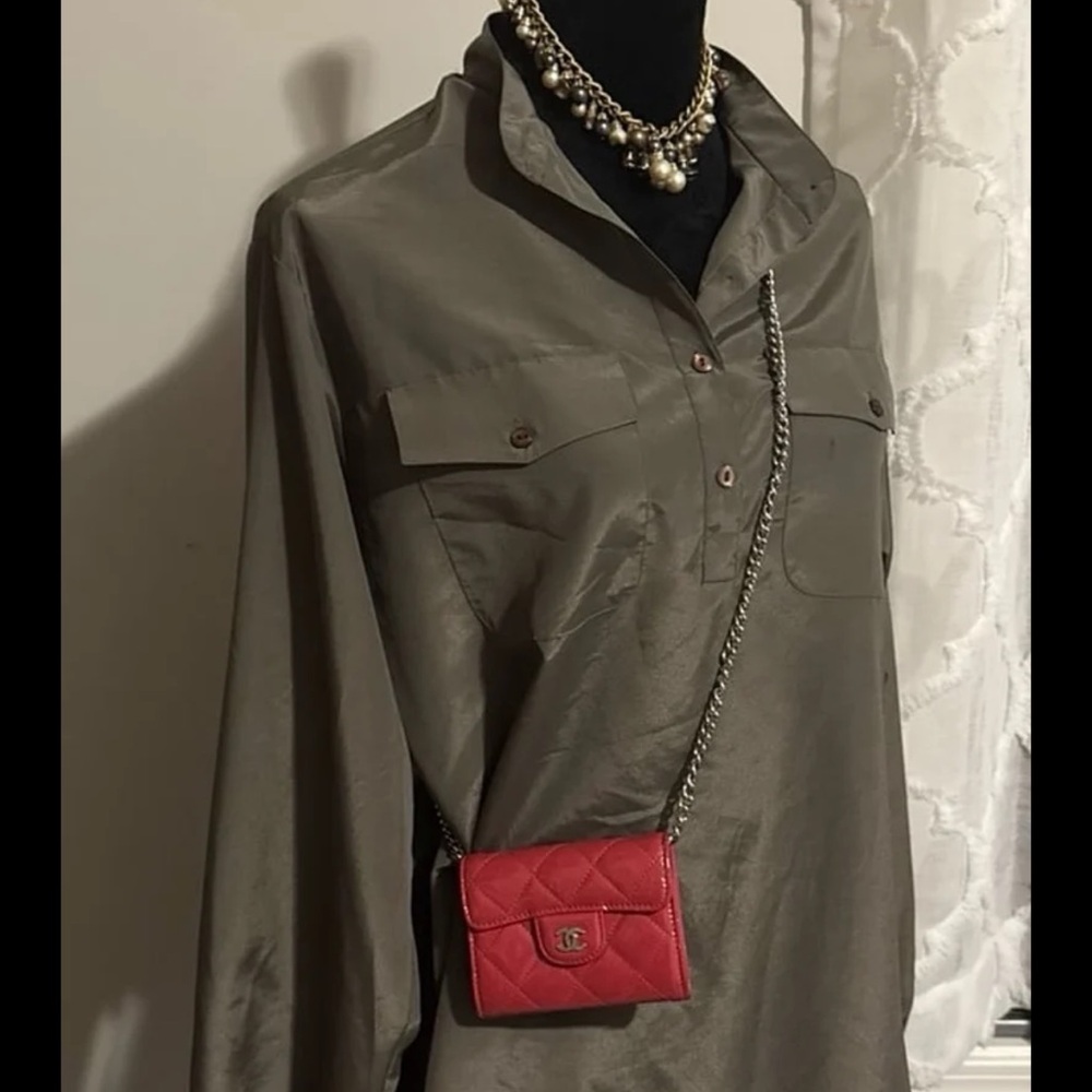 Authentic Chanel Small Wallet - Picture 10 of 12